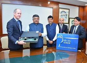 Ravi Shankar Prasad Receiving Made in India Router from Cisco