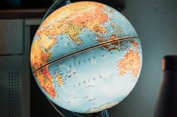 globe, unsplash