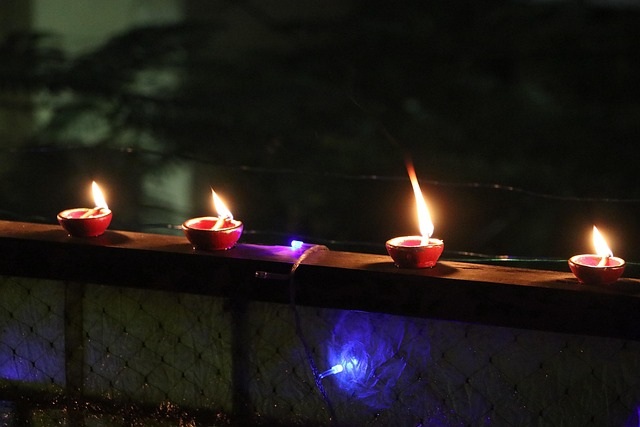Diyas from pixabay