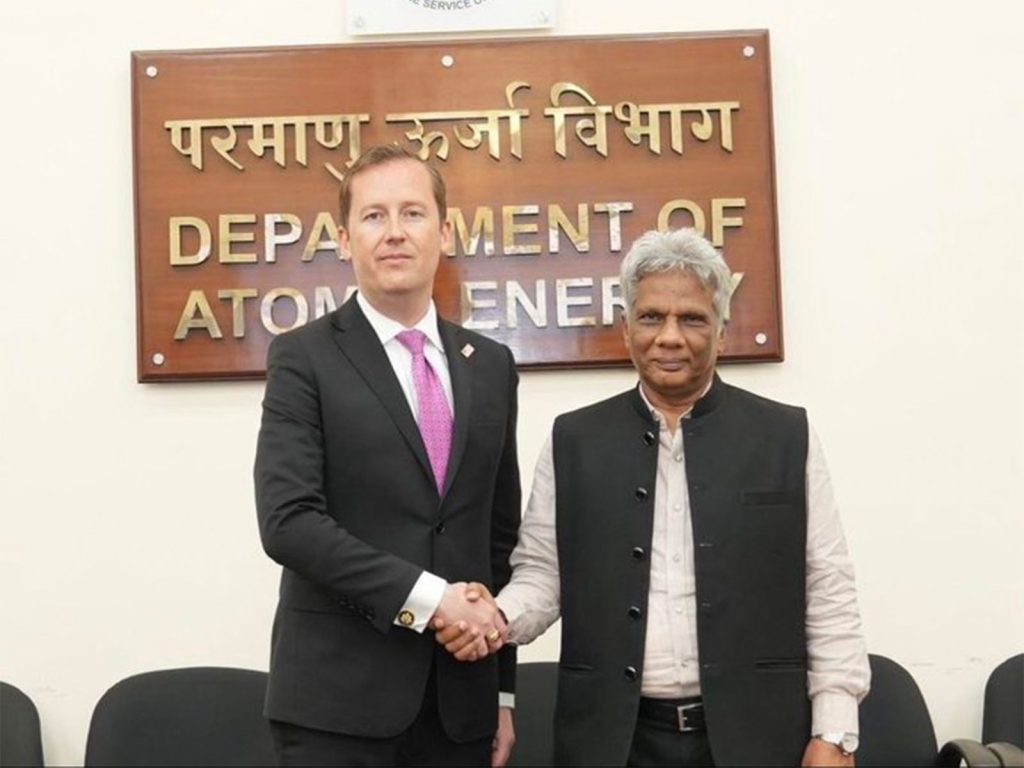 US Ambassador SergioGor and India's DAE Secretary Dr AK Mohanty
