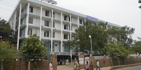 Aravind_eye_hospital_madurai1