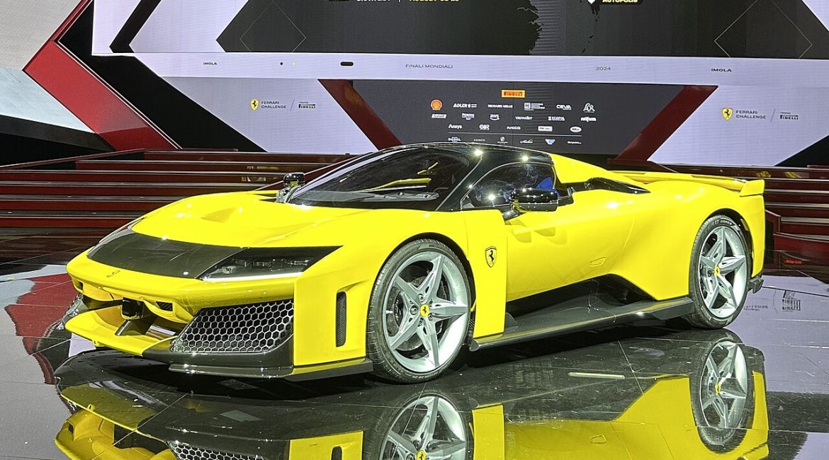 yellow-ferrari-supercar-stage